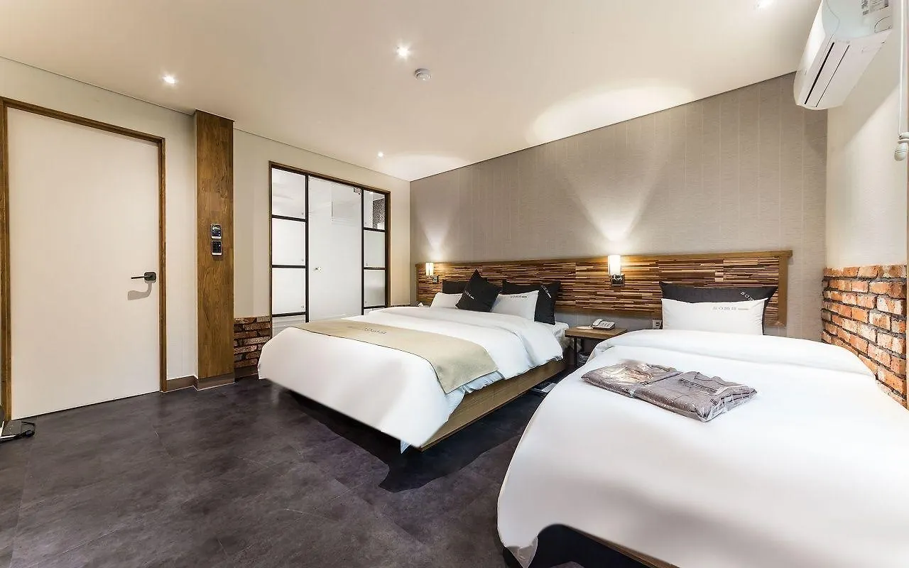 Soma Hotel Incheon 2*,