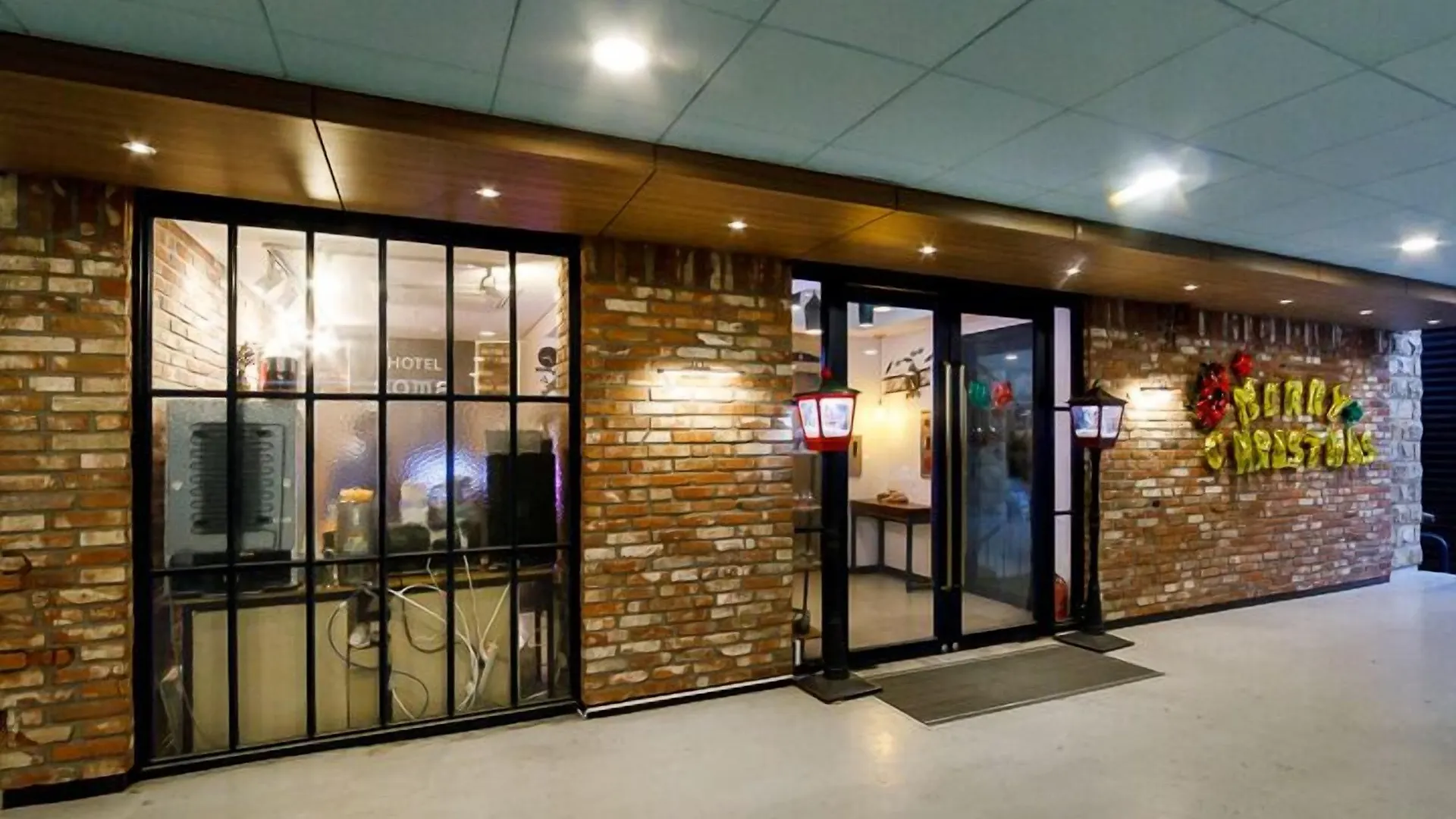 Soma Hotel Incheon