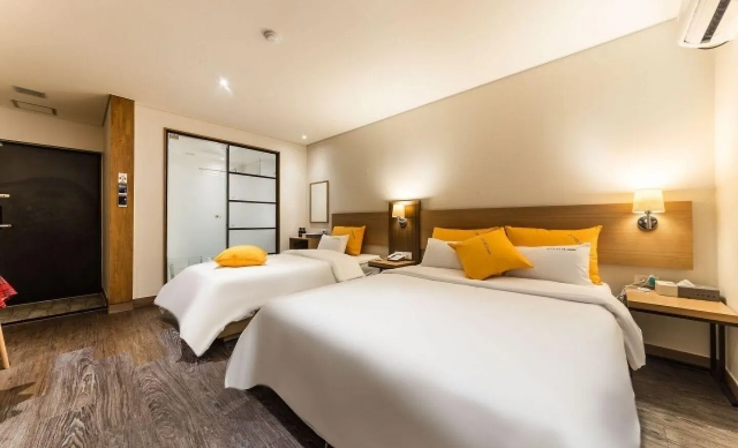 Soma Hotel Incheon 2*,  Korsel