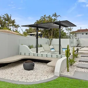  Hotel Maia House Coolum Australia